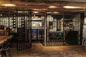 Dining - c1815, 3-bedroom Bed & breakfast in charming Historic Brownsburg with WiFi, AC (Rockbridge Baths)