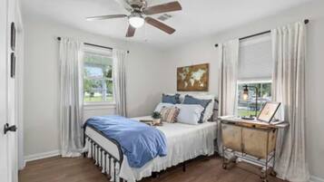 3 bedrooms, WiFi, bed sheets