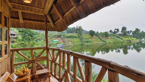 Comfort Kır Evi, Balkon, Göl Manzaralı