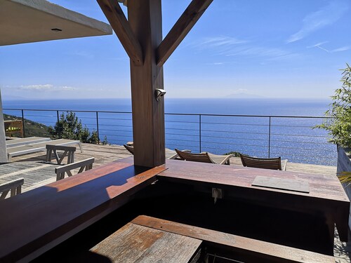 Villa Cap Corse vue mer exceptionnelle 10 personnes