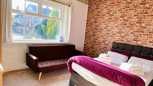 Unclassified image, 1 of 11, button - The Haven Cottage in Huddersfield (Huddersfield)