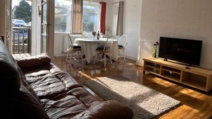 Unclassified image, 4 of 11, button - The Haven Cottage in Huddersfield (Huddersfield)