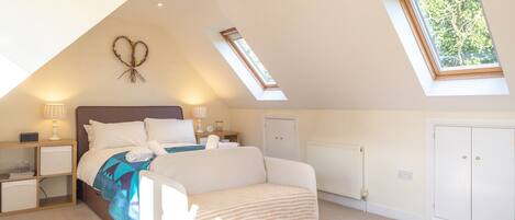 1 chambre, fer et planche à repasser, Wi-Fi gratuit, draps fournis