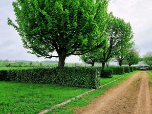 Property grounds - Camping - ccbbcai - Two Bedroom Apartment, Sleeps 6 (Charlieu)