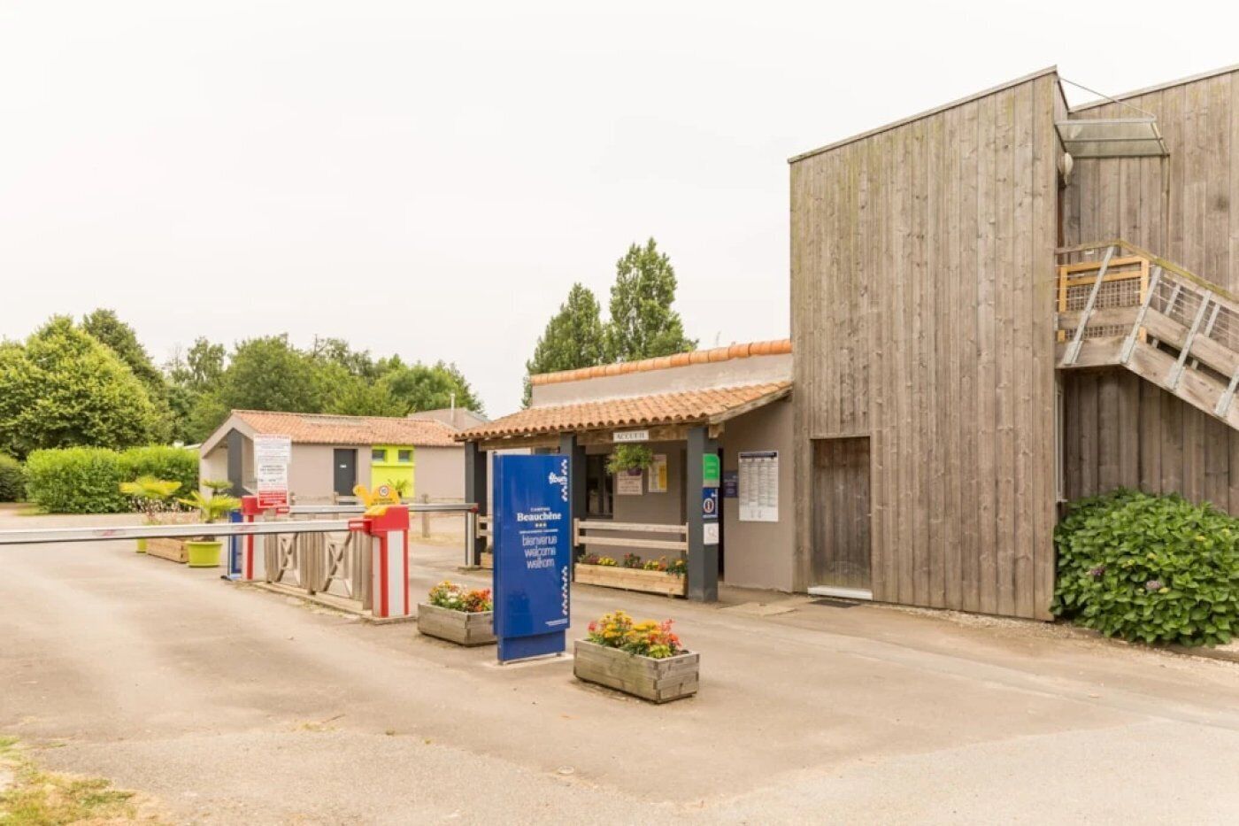 Extérieur