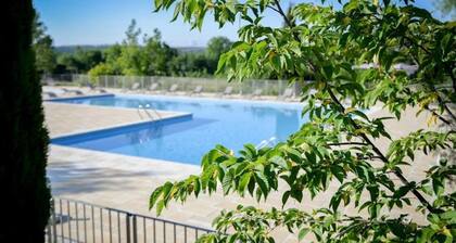 Appartement 3 étoiles - Piscine - ccbbbhg