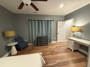 4 bedrooms, WiFi, bed sheets