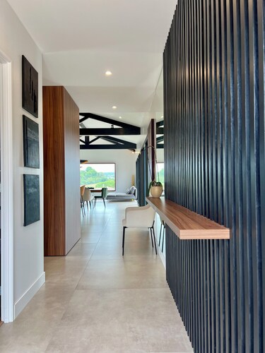 Contemporary villa with unobstructed view