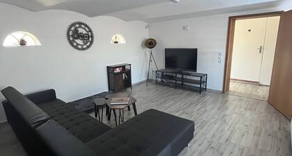 --Niederrhein Kaue-- deine gemütliche Ferienwohnung direkt hinterm Deich.