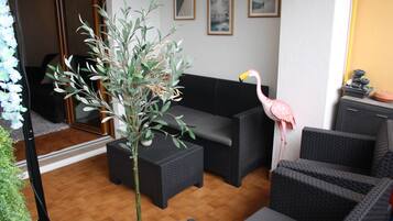 Comfort-Apartment, 2 Schlafzimmer | Terrasse/Patio