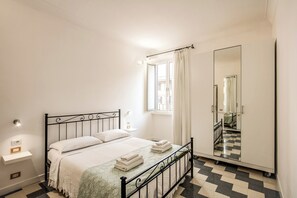 1 habitación, cuna de viaje, wifi y ropa de cama 