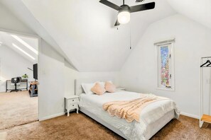 1 chambre, bureau, fer et planche à repasser, Wi-Fi gratuit