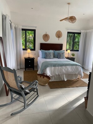 5 bedrooms, desk, iron/ironing board, free WiFi