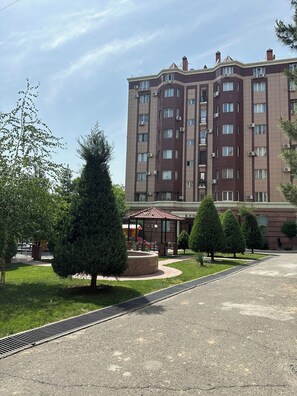 Exterior - Panoramic City View Apartment near Alay Bazaar (Тоshkent)