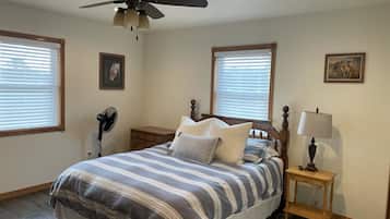 4 chambres, lit parapluie, Wi-Fi, draps fournis