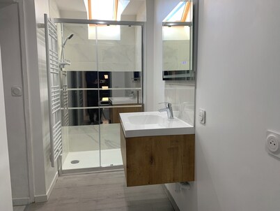 Charming townhouse, air-conditioned in summer