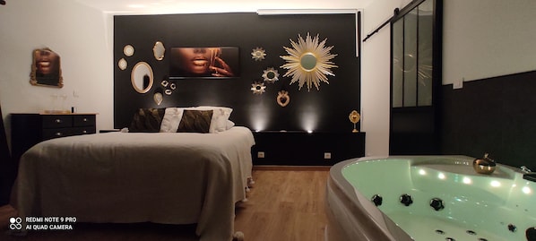 1 chambre, fer et planche à repasser, lit parapluie, Wi-Fi