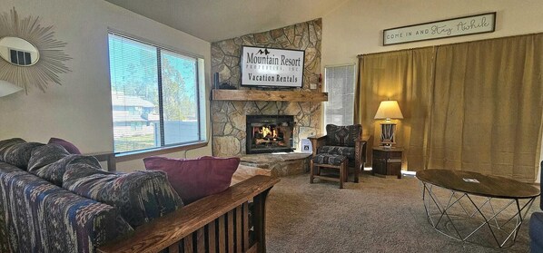 Condo, 1 Queen Bed (Fairway Village 01) | Interior