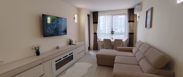 Smart-TV, Kamin, Videospiele, Computerbildschirme