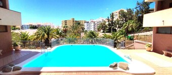 Los Cristianos 2Bdr near to the beach WIFI