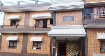 Hotel Gayatri Palace