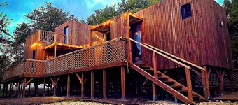 Aloudi House