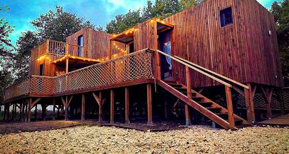 Aloudi House