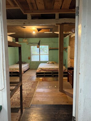 1 多间卧室、WiFi、床单