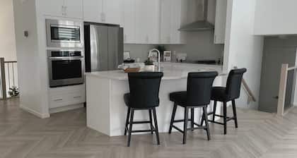 5 Bedrooms | 3 King Beds | Family Friendly