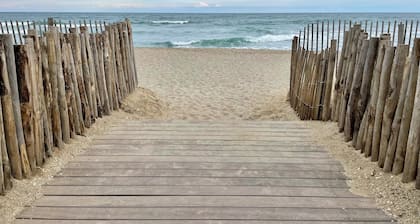 Charmant T2 vue mer et accÚs direct parking privée