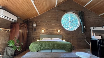 1 quarto, ferros/tábuas de passar roupa, Wi-Fi, roupa de cama