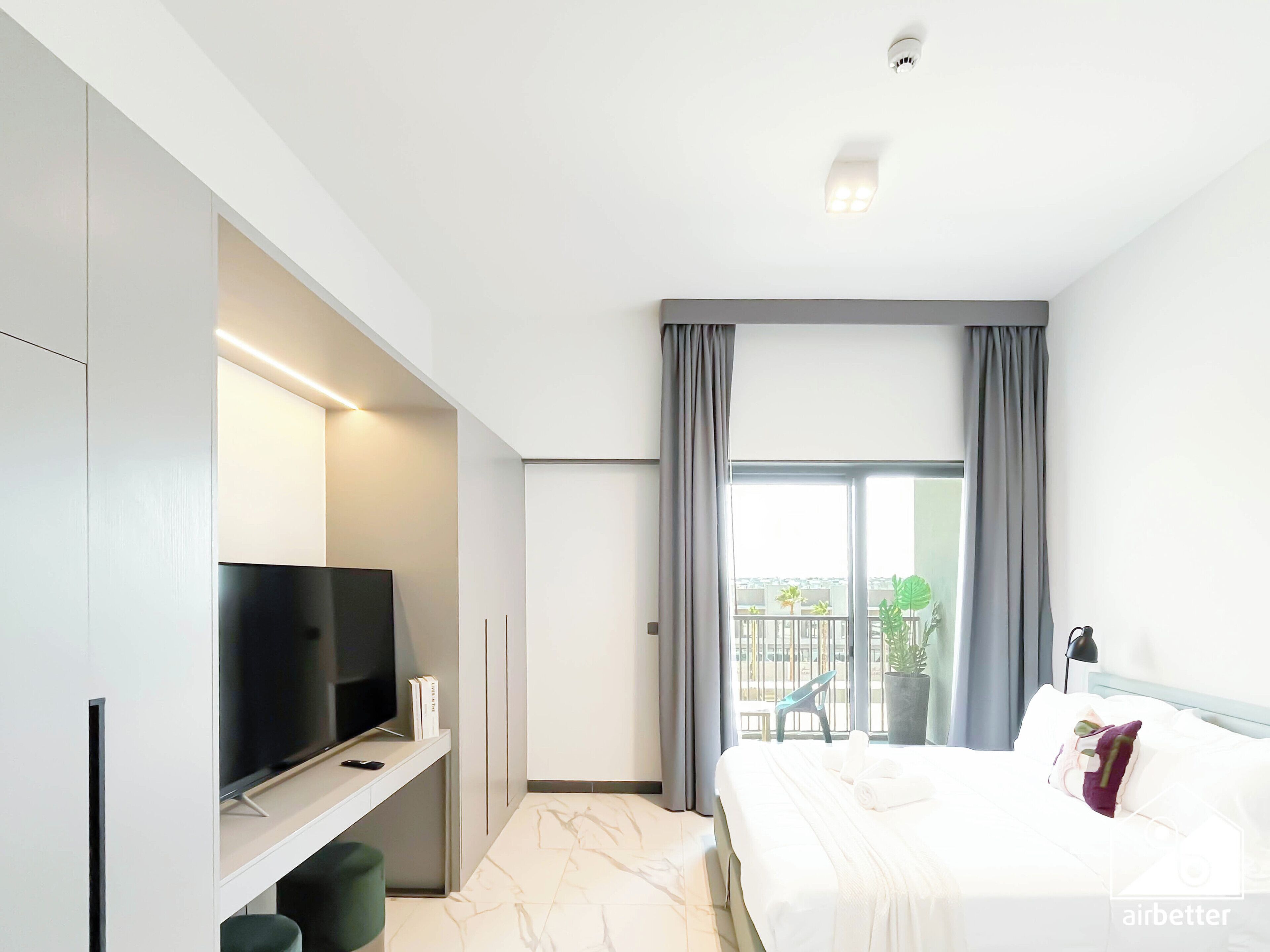 Fer et planche à repasser, accès Internet, draps fournis