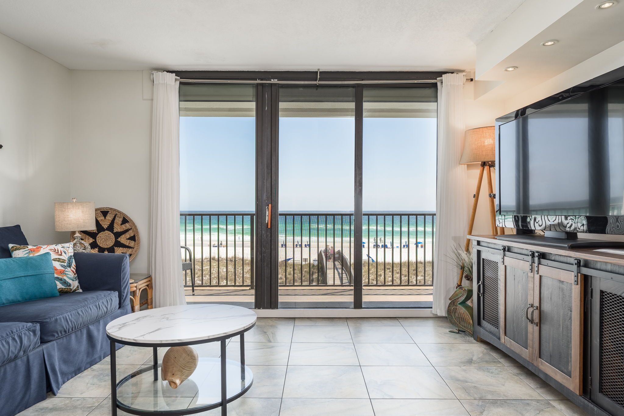 Smart TV, DVD player