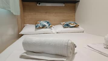 Mobile Home (Two Bedroom Mobile Home with Terrace ) | 2 bedrooms