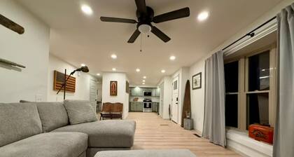 Charming 3-bedroom house with AC, WiFi in tranquil Cotter