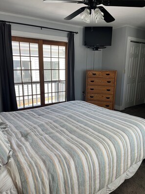 4 soverom, strykejern/-brett, wi-fi og sengetøy