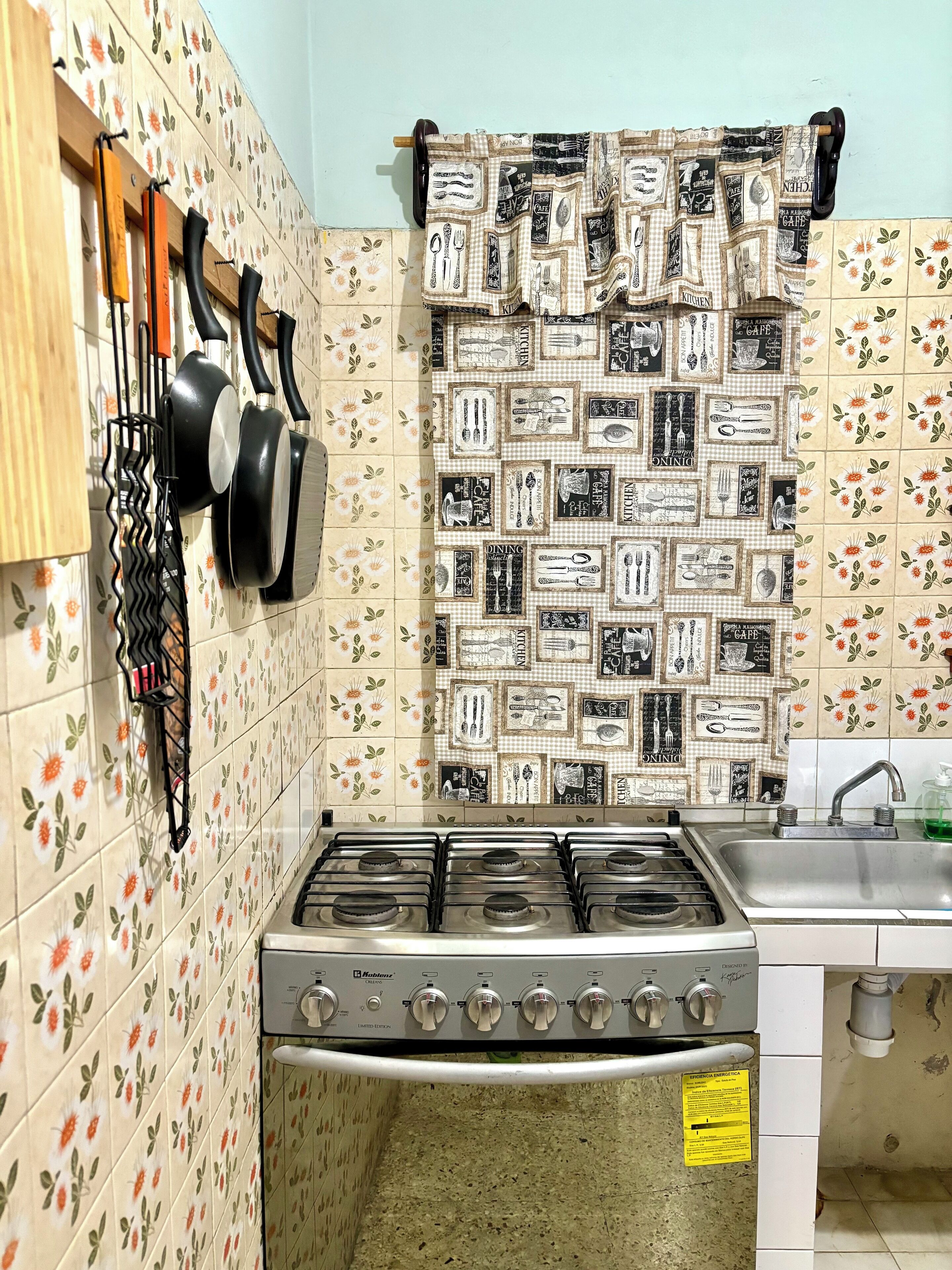 Micro-ondas, fogão, cooktop