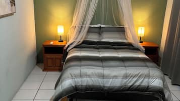 3 bedrooms, WiFi, bed sheets
