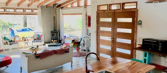 Beautiful rustic and modern house, Termas de Chillán.