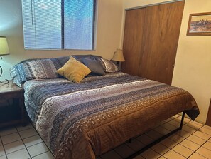 1 makuuhuone, työpöytä, silitysrauta/-lauta, ilmainen Wi-Fi