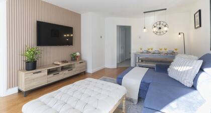 Cosy 2-Bed Apartment in Tivoli