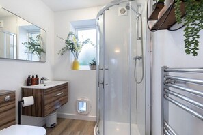 Articles de toilette gratuits, sèche-cheveux