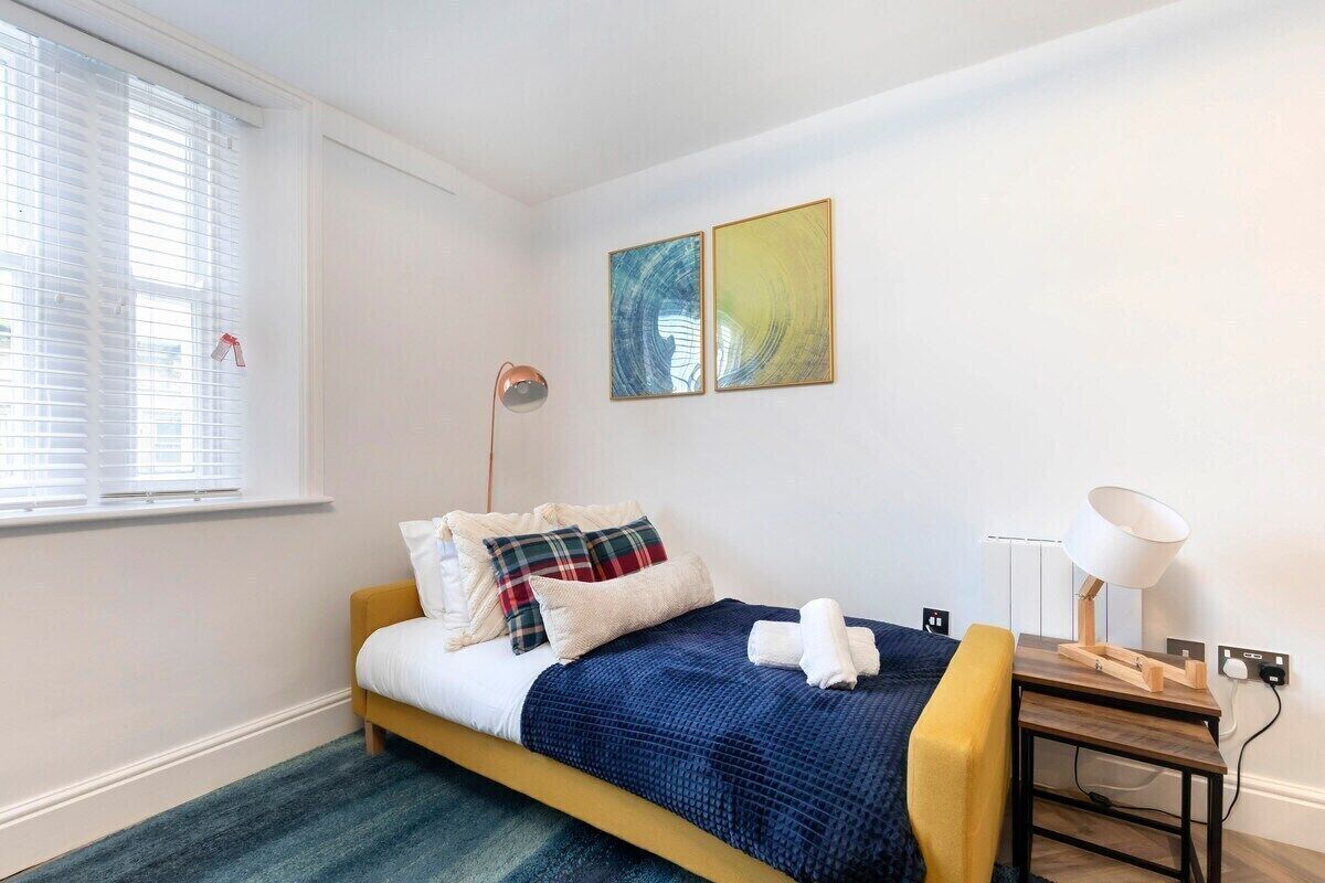 1 bedroom, iron/ironing board, travel crib, WiFi (free)