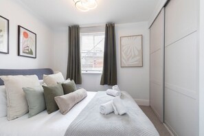1 Schlafzimmer, Bügeleisen/Bügelbrett, Reisekinderbett, kostenloses WLAN