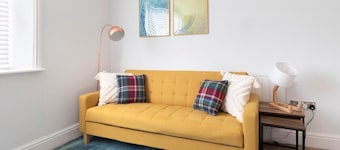 Modern Apartment By Historic Gloucester Quays