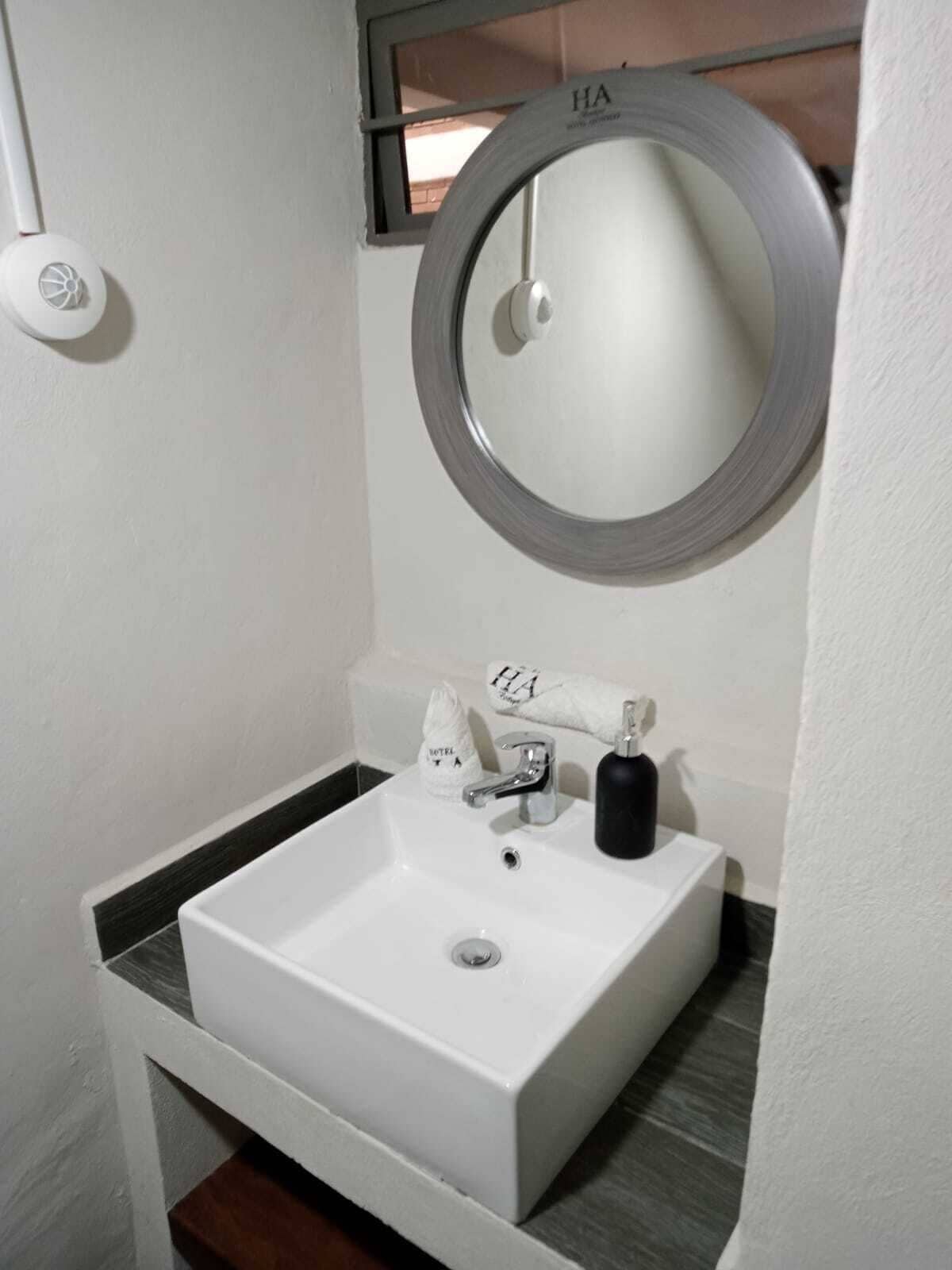 Deluxe Suite | Free WiFi