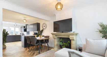 Peaceful 3-Bed Home in Tivoli