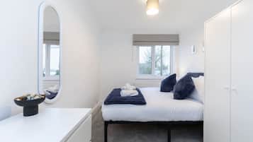 3 bedrooms, iron/ironing board, travel cot, free WiFi