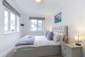 3 bedrooms, iron/ironing board, travel crib, free WiFi