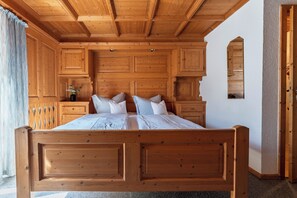 11 chambres, Wi-Fi, draps fournis